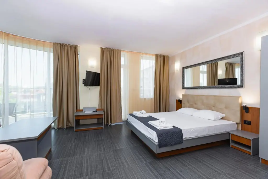 Солнечный берег: Favorit Aparthotel