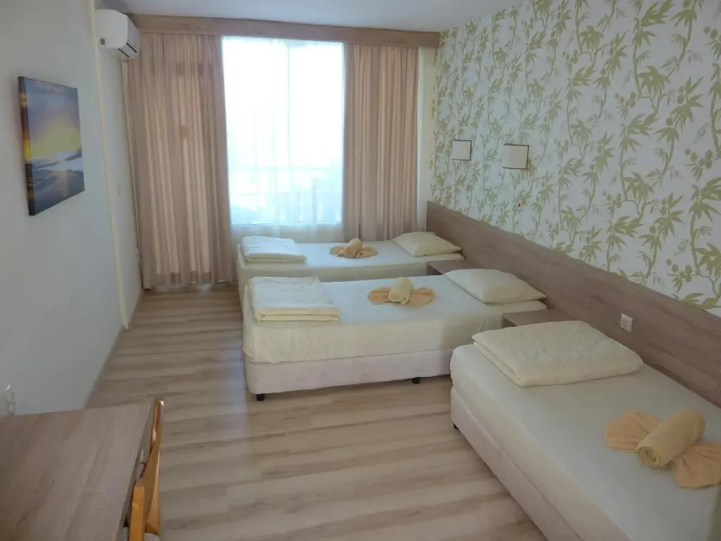 Варна: Hotel Zarya