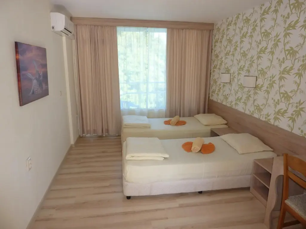 Варна: Hotel Zarya