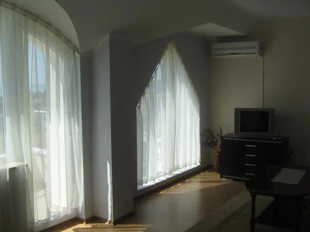 Варна: Guest House Roni