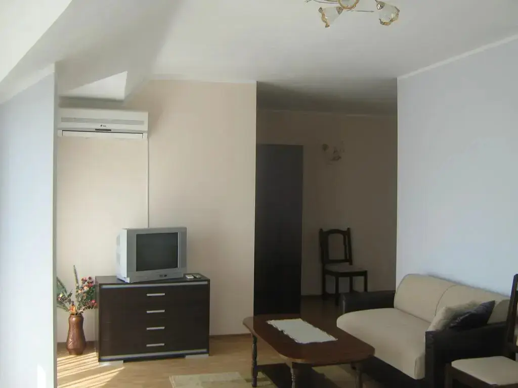 Варна: Guest House Roni