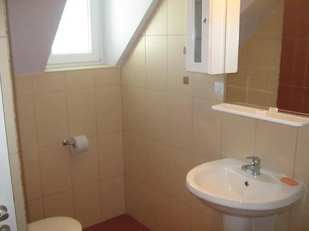 Варна: Guest House Roni