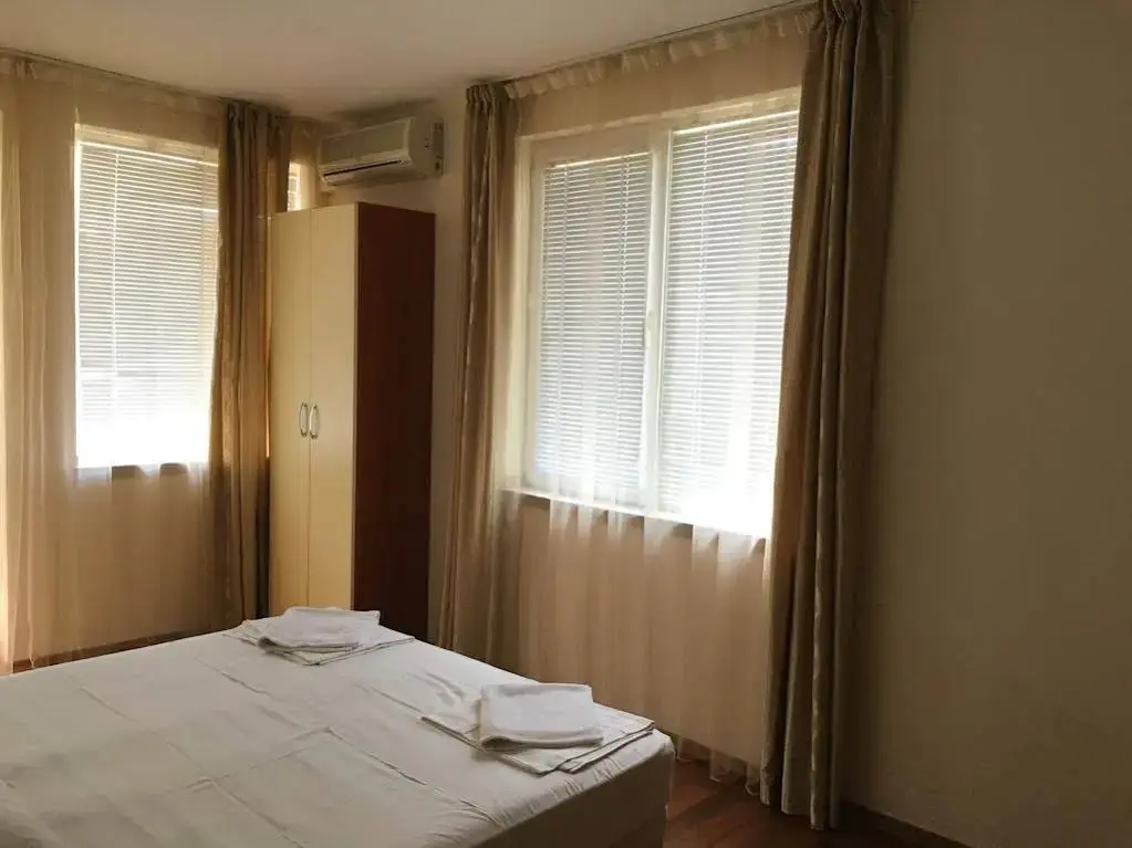 Солнечный берег: Adita Apartments in Bravo 1 Complex