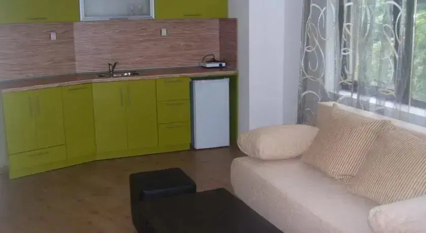 Созополь: Studio Romantika