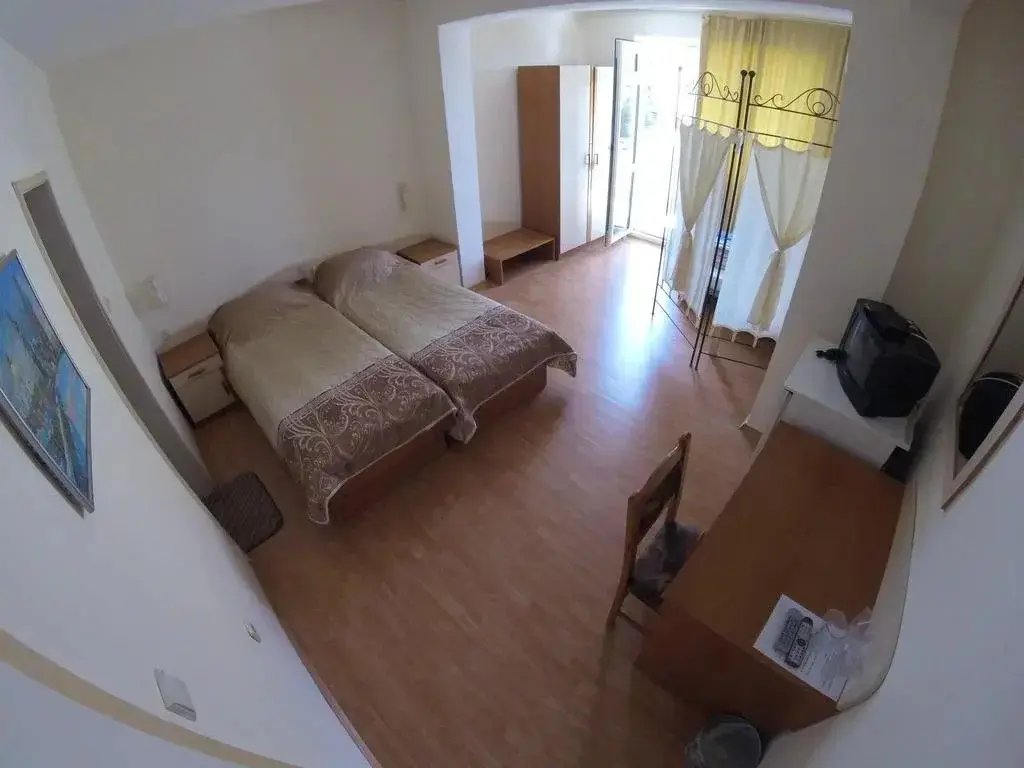 Созополь: Family Hotel Vedrina