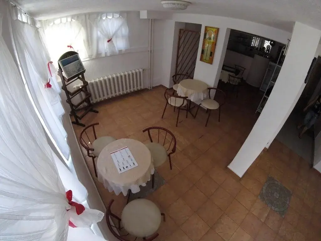 Созополь: Family Hotel Vedrina