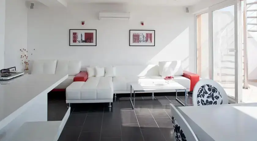Варна: Marine Apartment