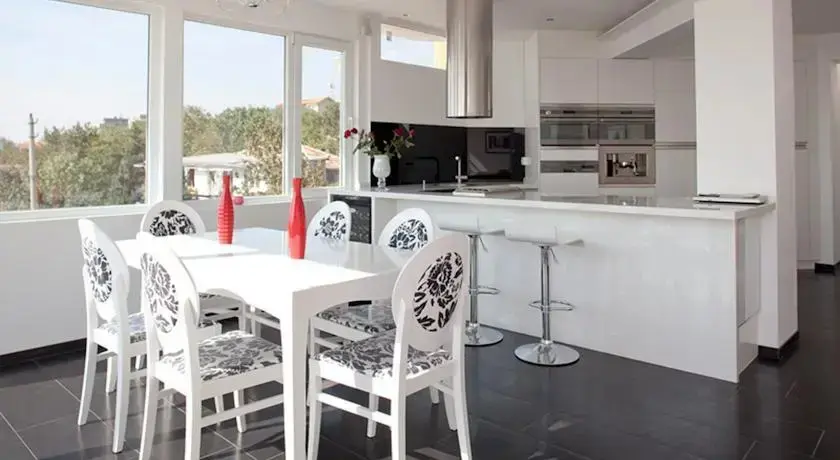 Варна: Marine Apartment