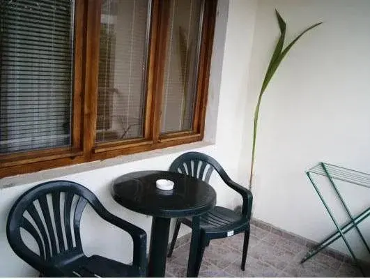 Черноморец: Kastela Guest House