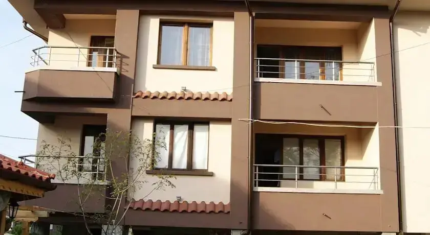 Черноморец: Kastela Guest House