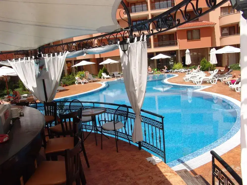 Солнечный берег: Aparthotel Efir 2
