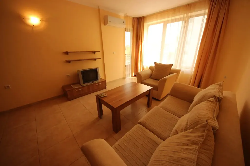 Солнечный берег: Menada Sea Regal Apartments