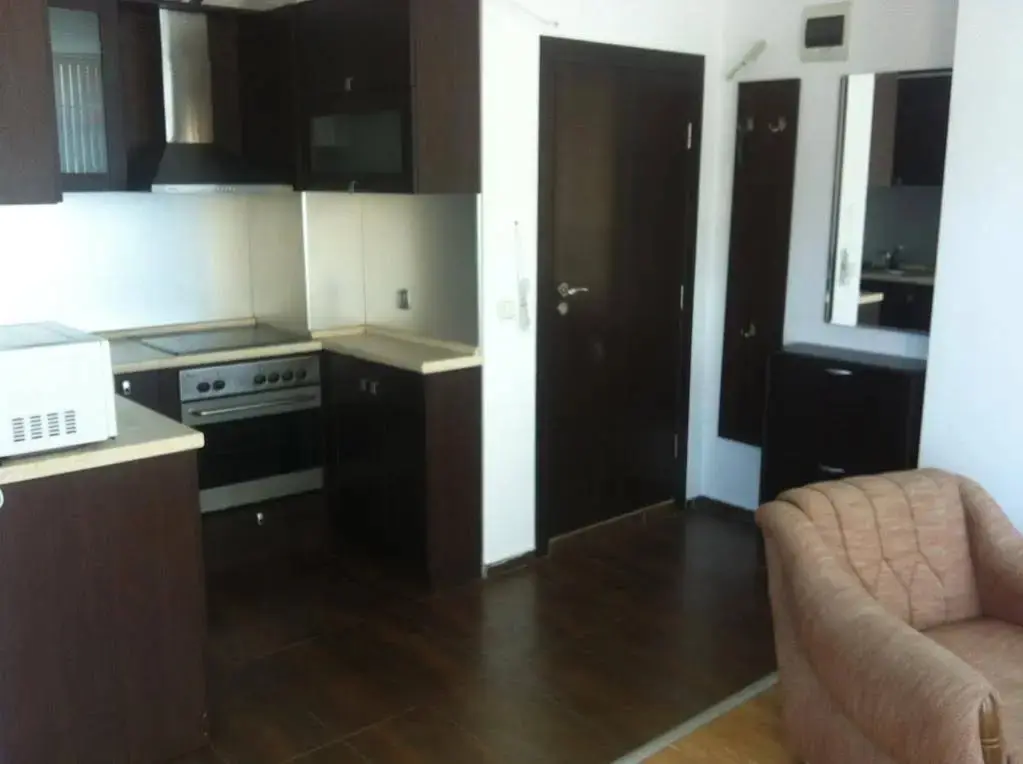 Равда: Zhivko Apartment
