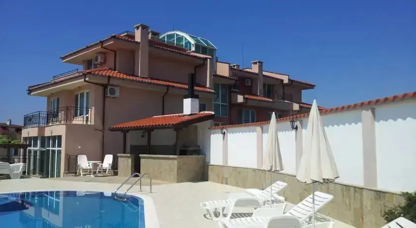 Созополь: Saint Irina Villa