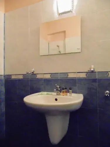 Солнечный берег: La Piazza Family Hotel