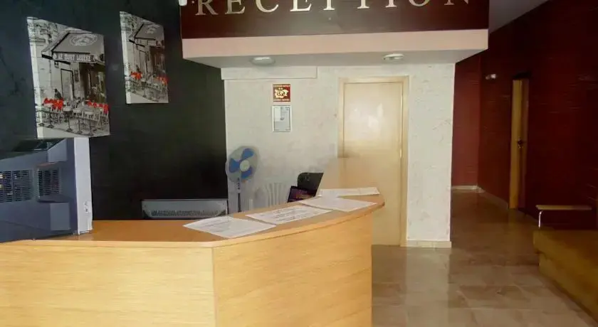 Солнечный берег: La Piazza Family Hotel