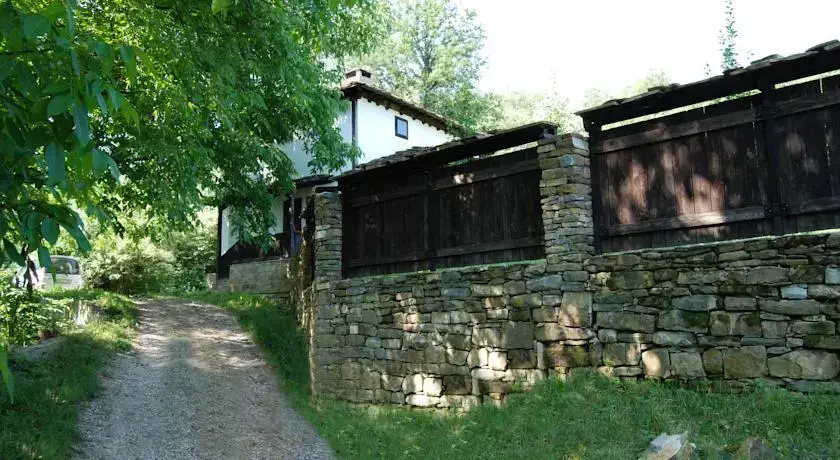 Троян: Balkanets Guest House
