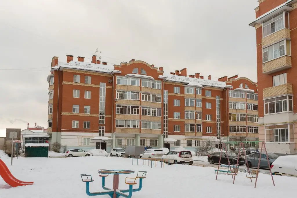 Вологда: Две Подушки на улице Гагарина 2А/1