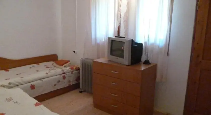 Извос: Villa Jun Guest House