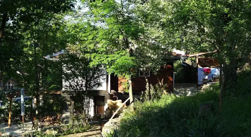 Боженци: Old House Lisec