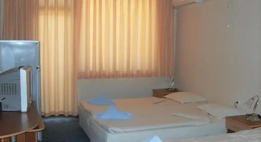Обзор: Amigos Hotel