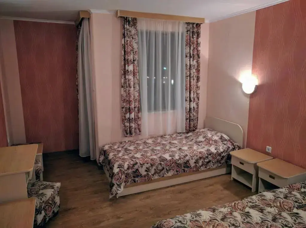 Китен: Hotel Sigma