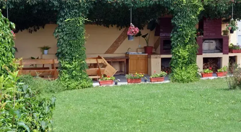 Горна-Оряховица: Careva Livada Guest House