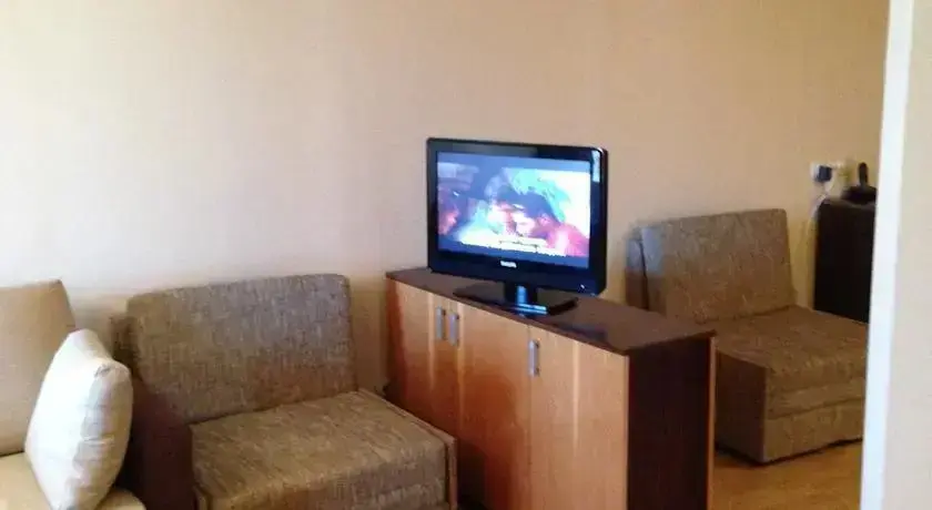 Солнечный берег: Chairite Complex
