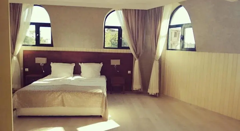 Бургас: Hotel Plaza