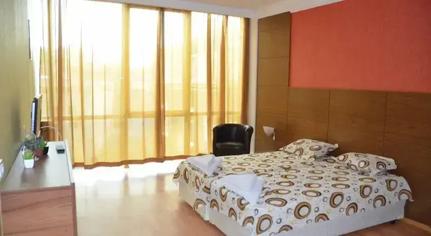 Бургас: Hotel Plaza