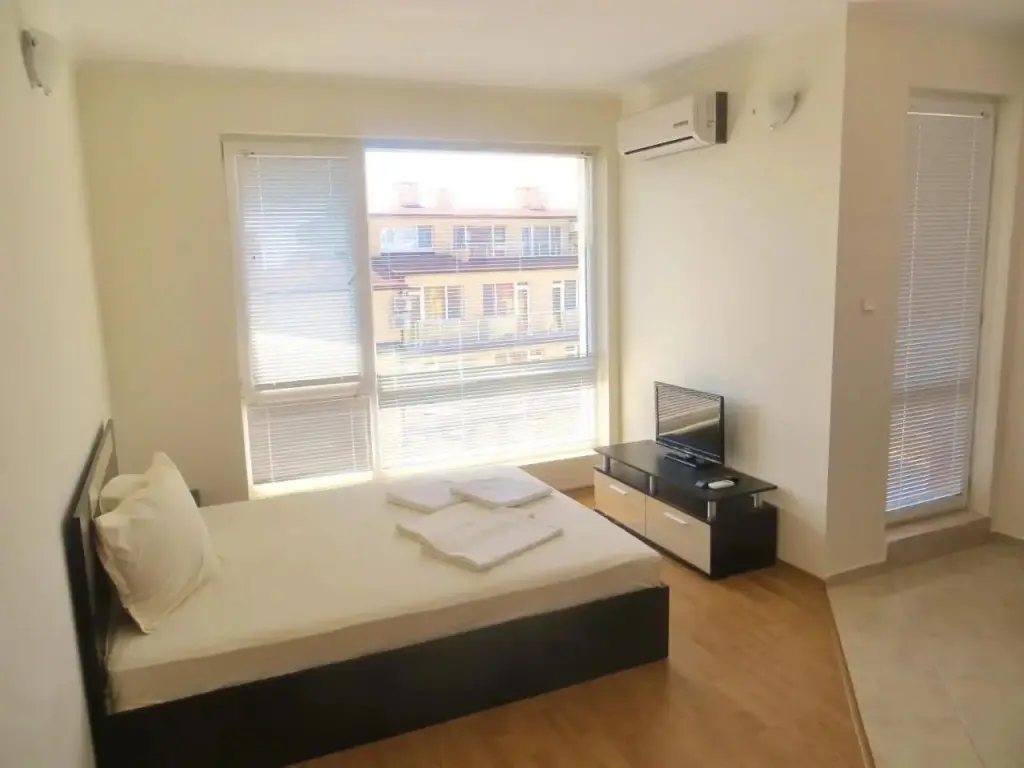 Несебр: Apartments in Azalia 2 Complex