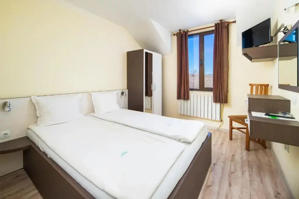 Долна баня: Dolna Bania Hotel