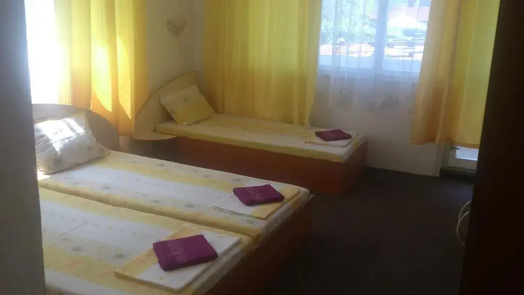 Приморско: Svetla Guest House