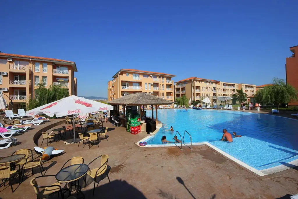 Тънково: Apartment in Sunny Day 6