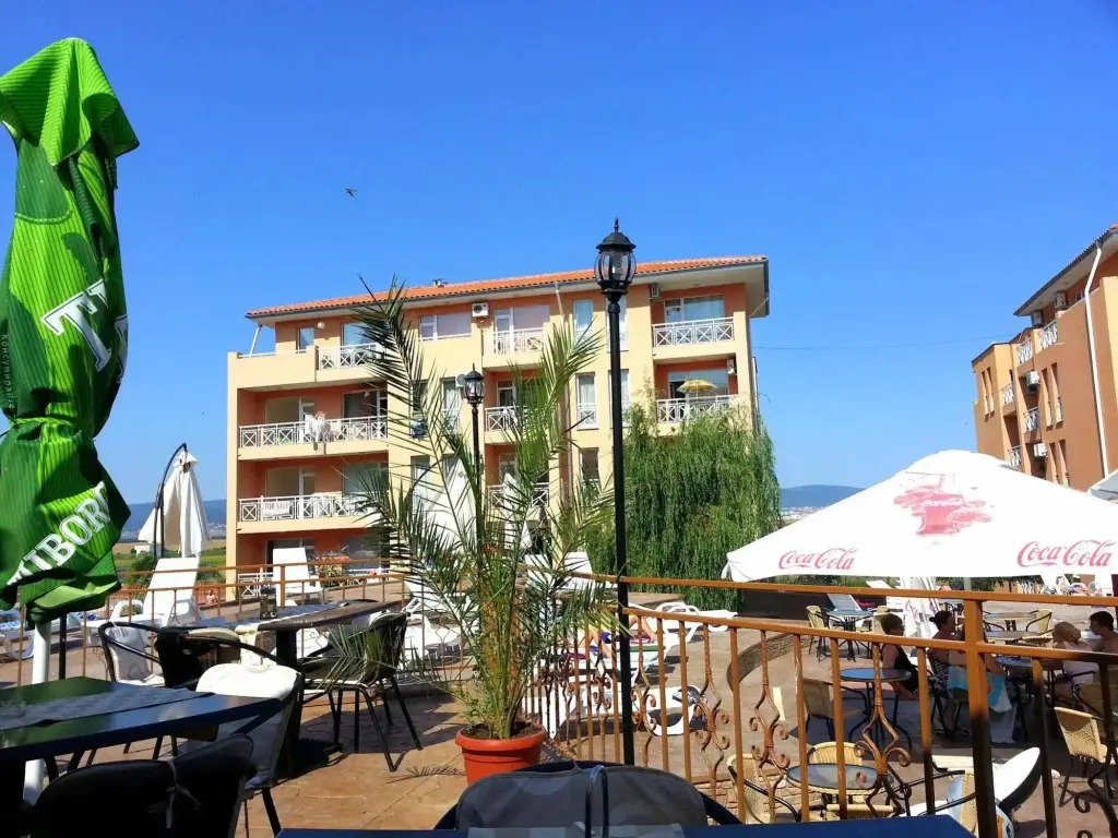 Тънково: Apartment in Sunny Day 6