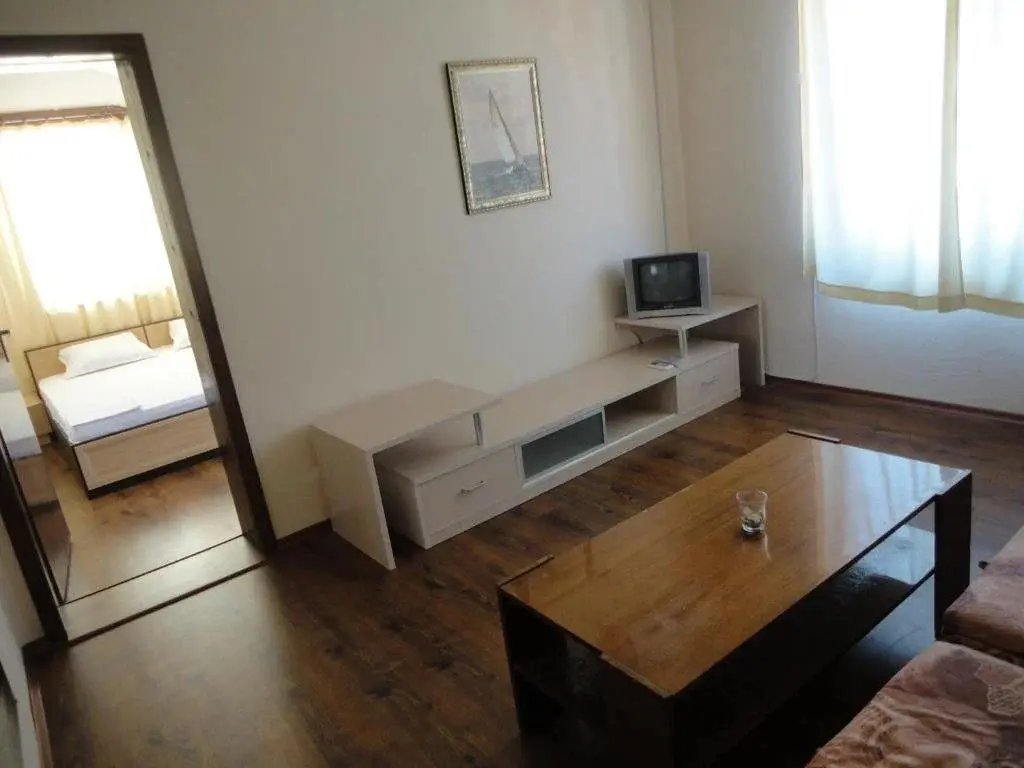 Черноморец: Lefterovi Guest House