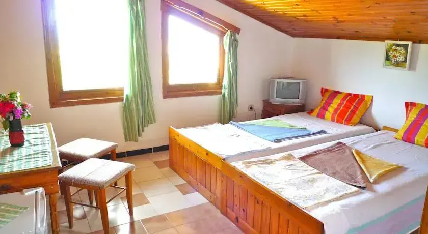 Бяла: Family Hotel Walmar