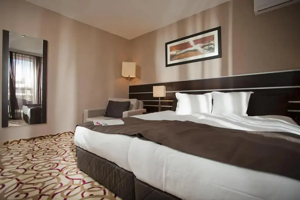Солнечный берег: Platinum Hotel & Casino