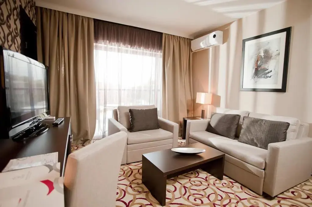 Солнечный берег: Platinum Hotel & Casino