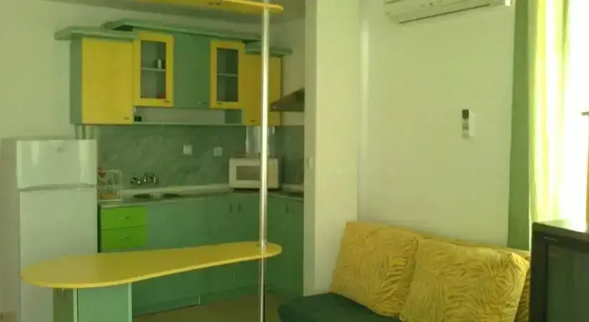 Несебр: Apartment Paradise