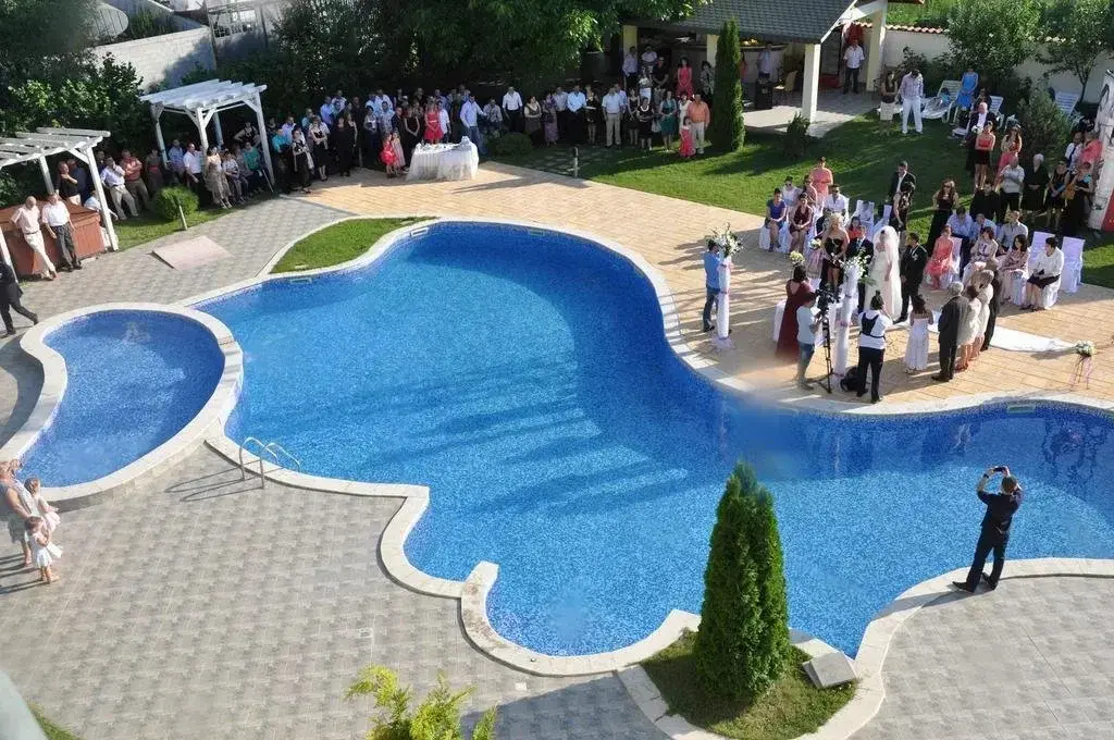 Гоце Делцев: Hotel Valentino