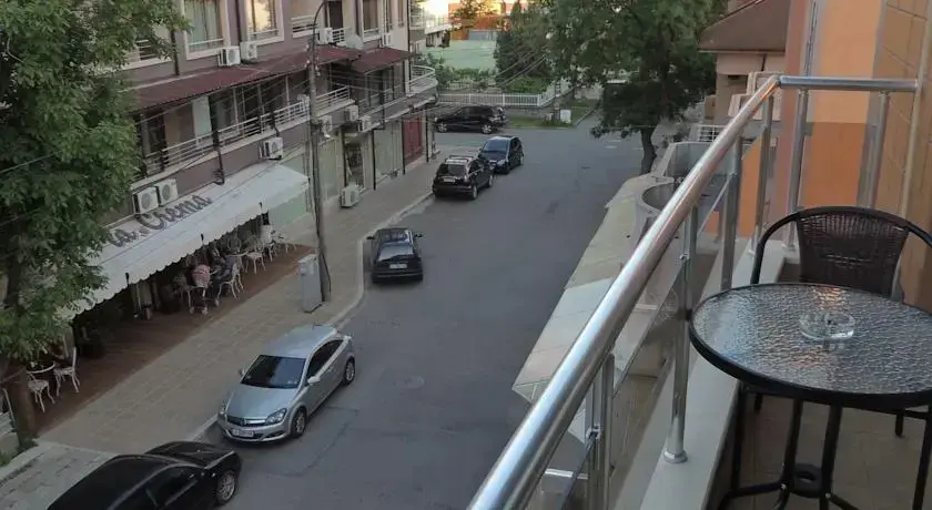 Бургас: Sunny Apartment