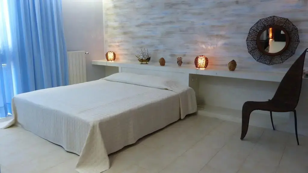 Солнечный берег: Oasis Beach Studios