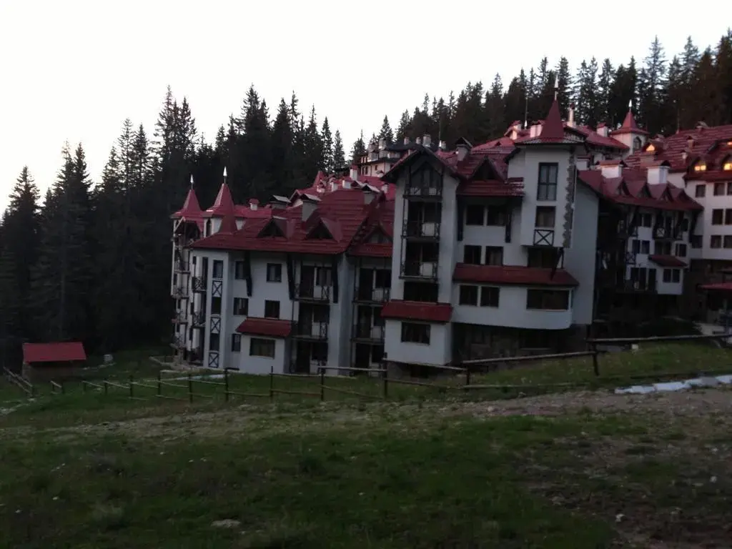 Пампорово: Ski Apartment in Castle Complex