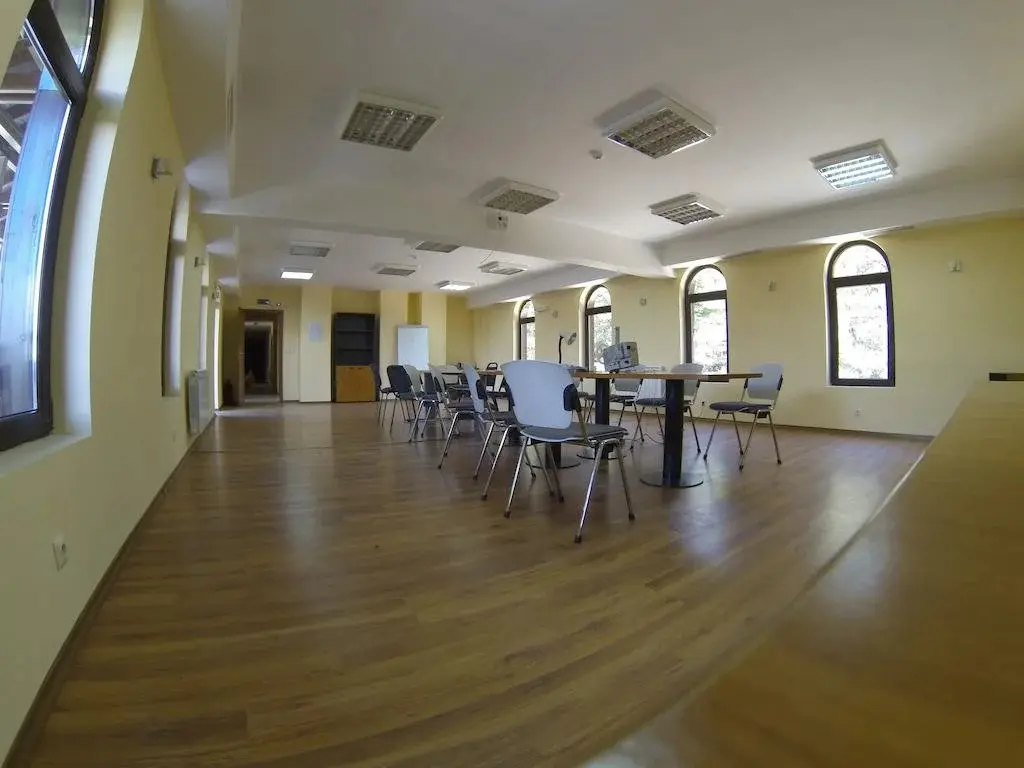 Разлог: Rusaliite Adventure House