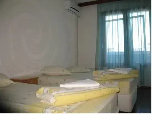 Китен: Style Guest House
