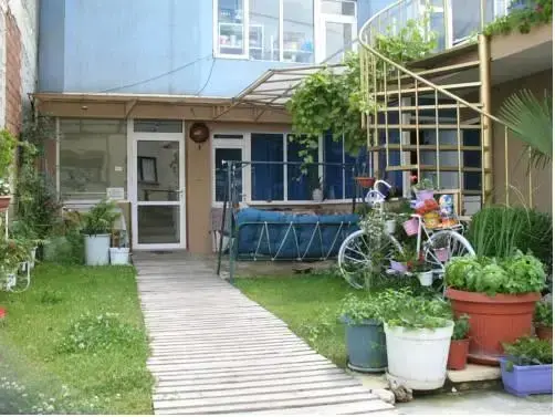 Китен: Style Guest House