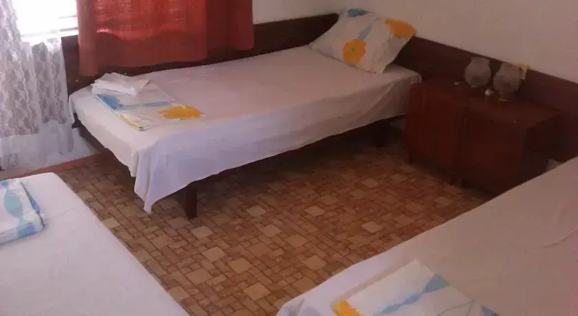 Кранево: Family Hotel Julian