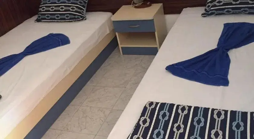 Кранево: Family Hotel Julian