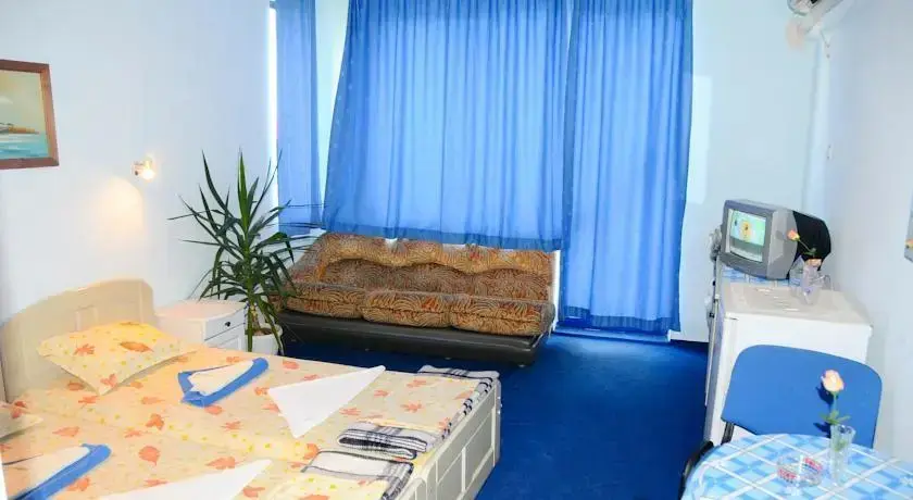 Черноморец: Andi Hotel